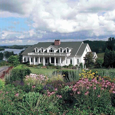 Whitestone Country Inn Kingston Exterior photo